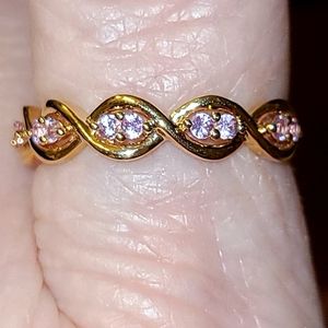 0.30 CT. T.W. Pink Sapphire Infinity Design Ring i